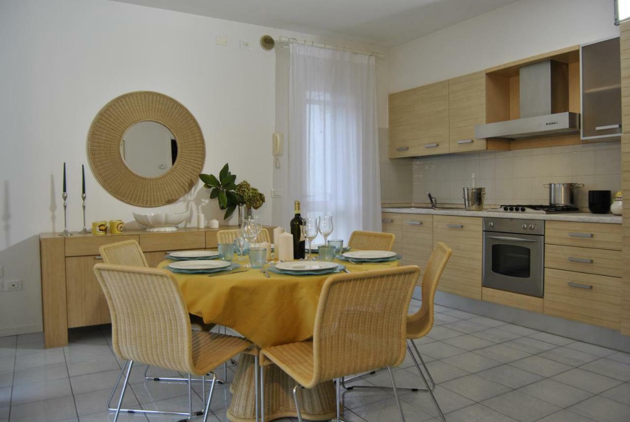 Residence Tamerici Caorle Exteriör bild