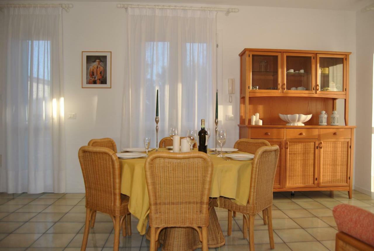 Residence Tamerici Caorle Exteriör bild
